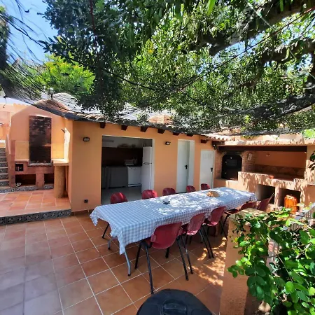 Casa Maifred بيت للعطل *